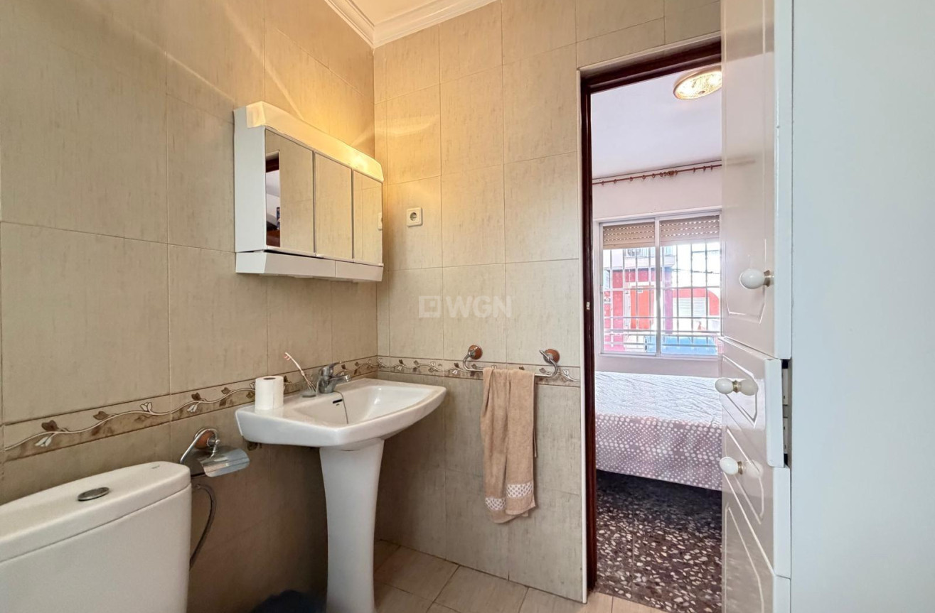 Reventa - Apartamento / piso - Torrevieja - Las Piscinas Naturales