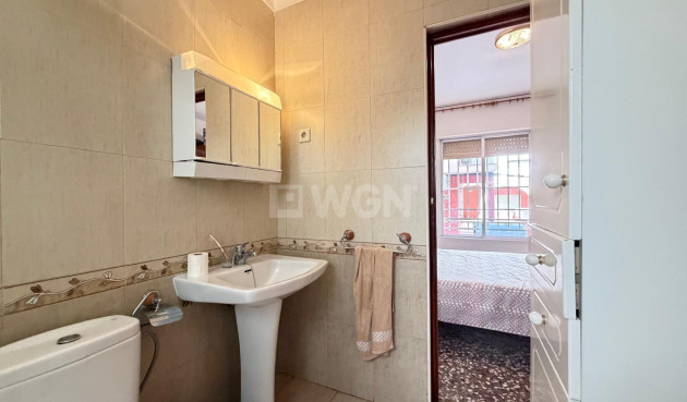 Reventa - Apartamento / piso - Torrevieja - Las Piscinas Naturales