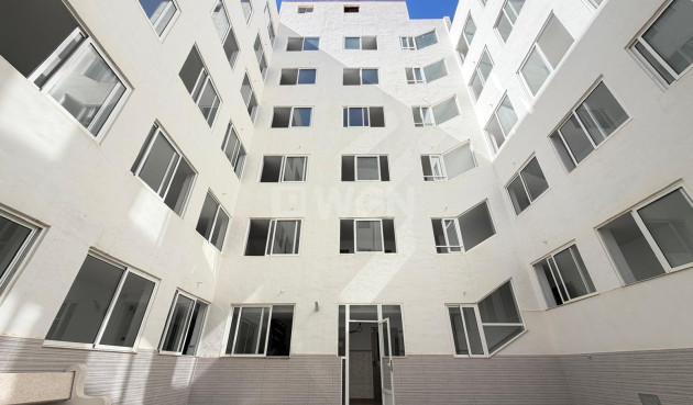 Reventa - Apartamento / piso - Torrevieja - Las Piscinas Naturales