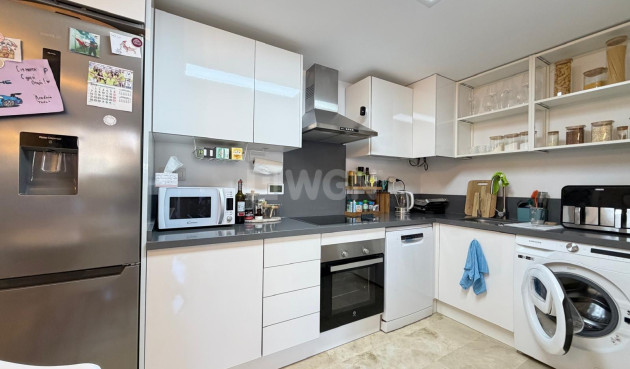 Wiederverkauf - Wohnung - Torrevieja - Punta Prima