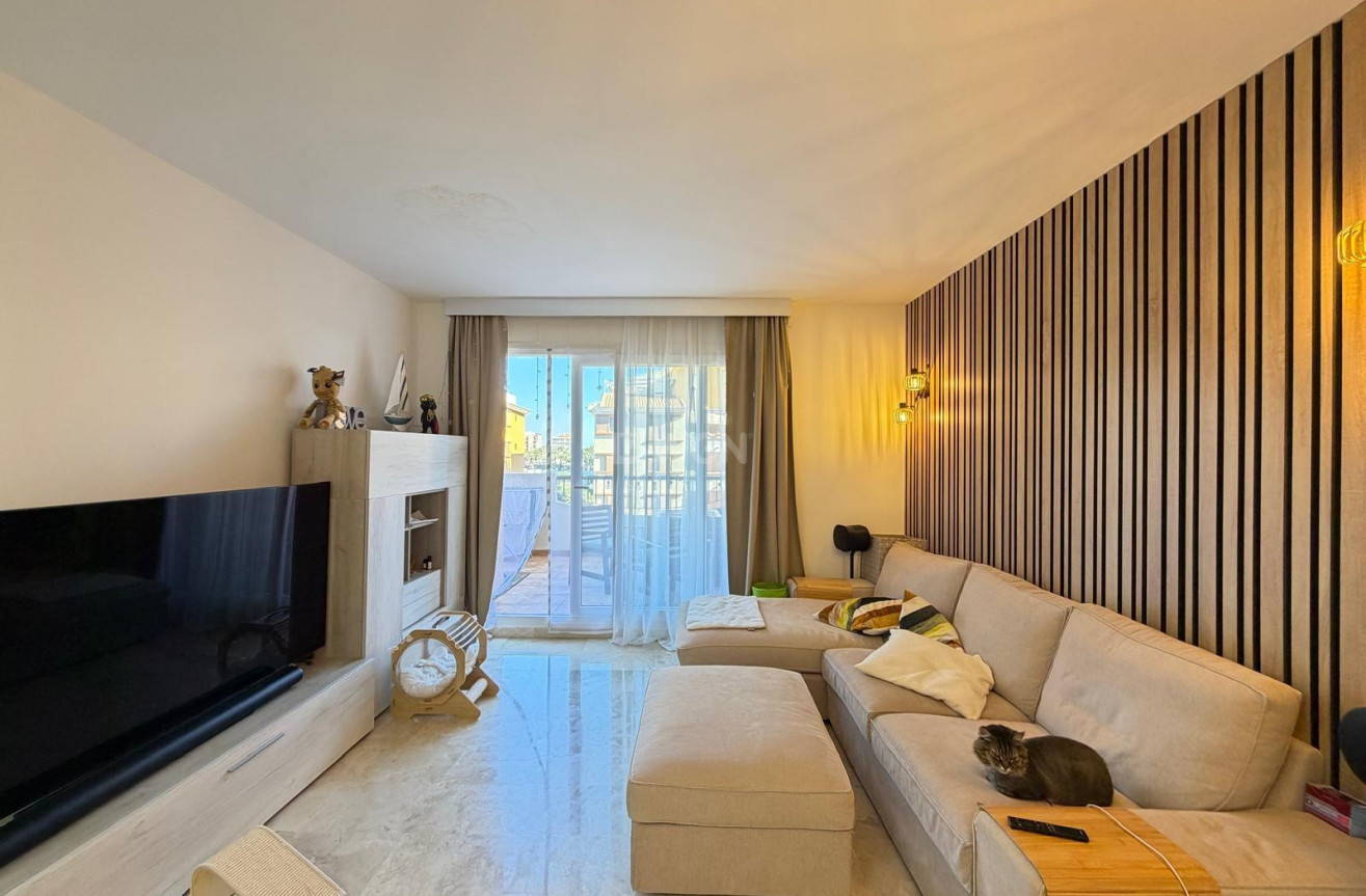 Wiederverkauf - Wohnung - Torrevieja - Punta Prima