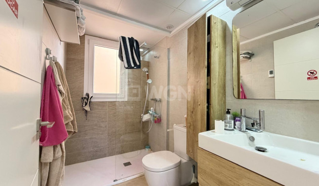 Wiederverkauf - Wohnung - Torrevieja - Punta Prima