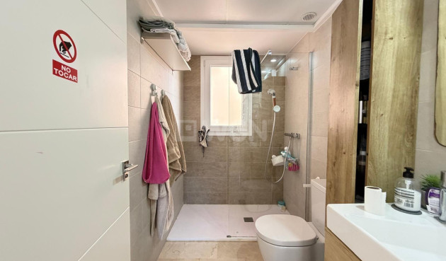 Wiederverkauf - Wohnung - Torrevieja - Punta Prima