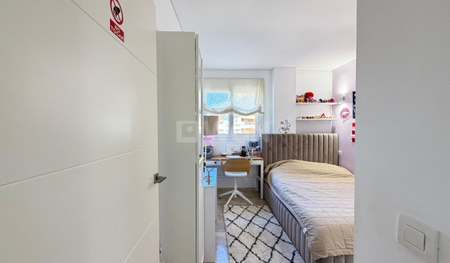 Wiederverkauf - Wohnung - Torrevieja - Punta Prima