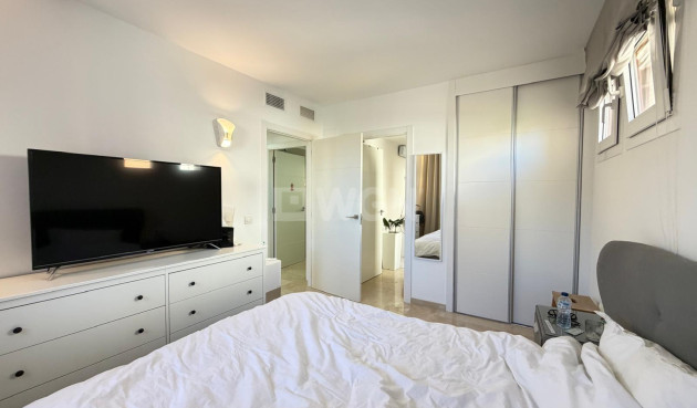 Wiederverkauf - Wohnung - Torrevieja - Punta Prima