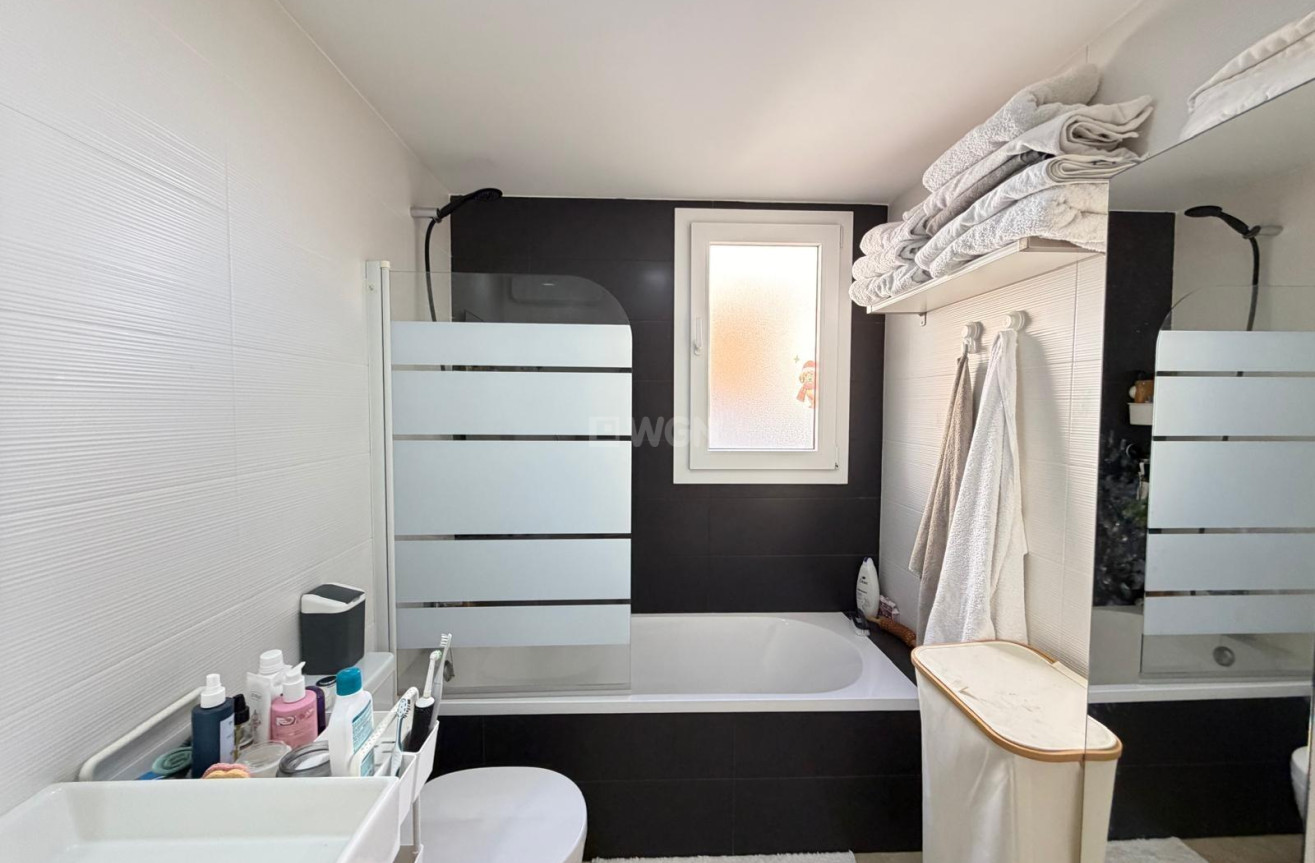 Wiederverkauf - Wohnung - Torrevieja - Punta Prima