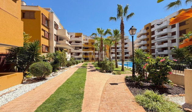 Wiederverkauf - Wohnung - Torrevieja - Punta Prima