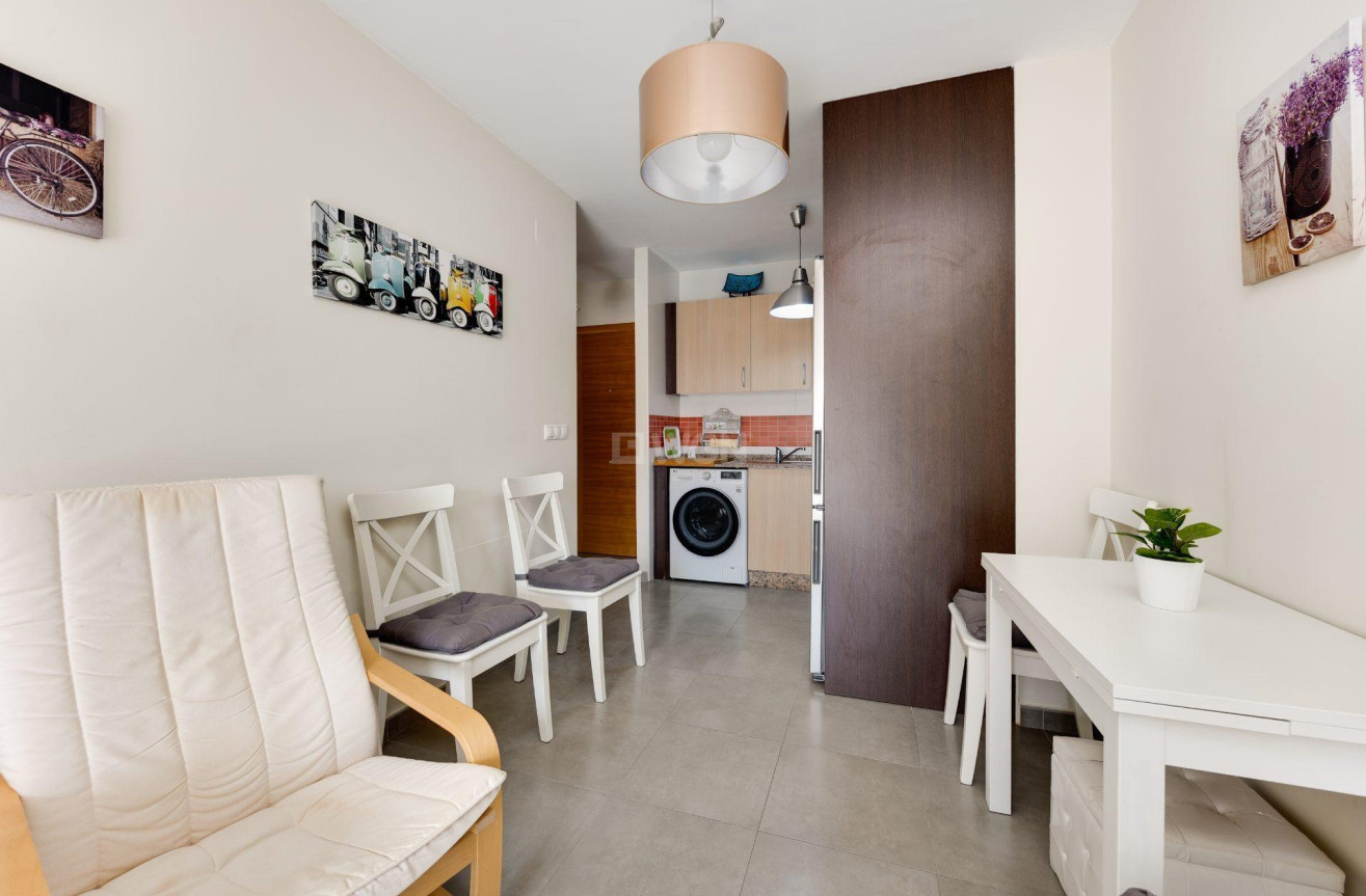 Reventa - Apartamento / piso - Torrevieja - PARQUE DE LAS NACIONES