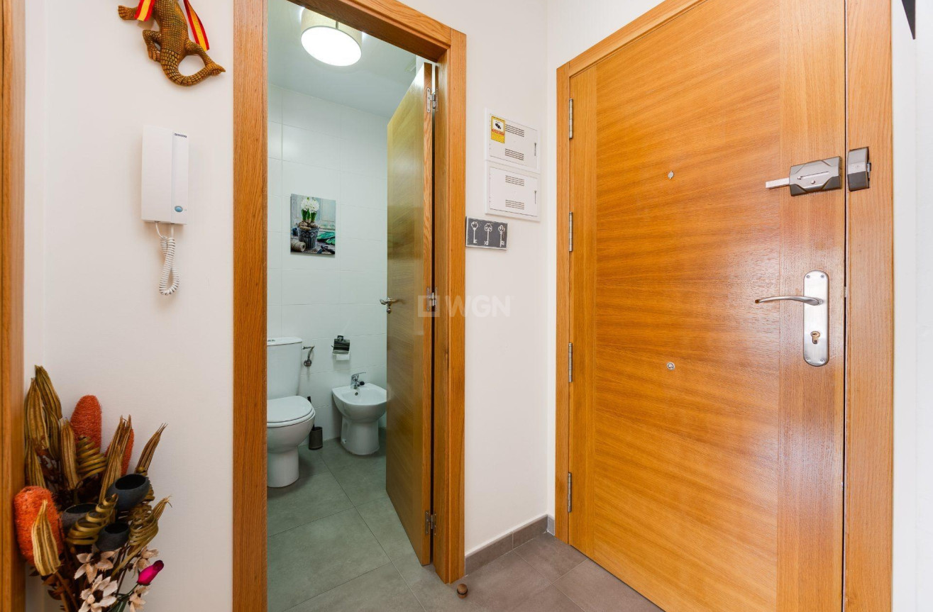Reventa - Apartamento / piso - Torrevieja - PARQUE DE LAS NACIONES