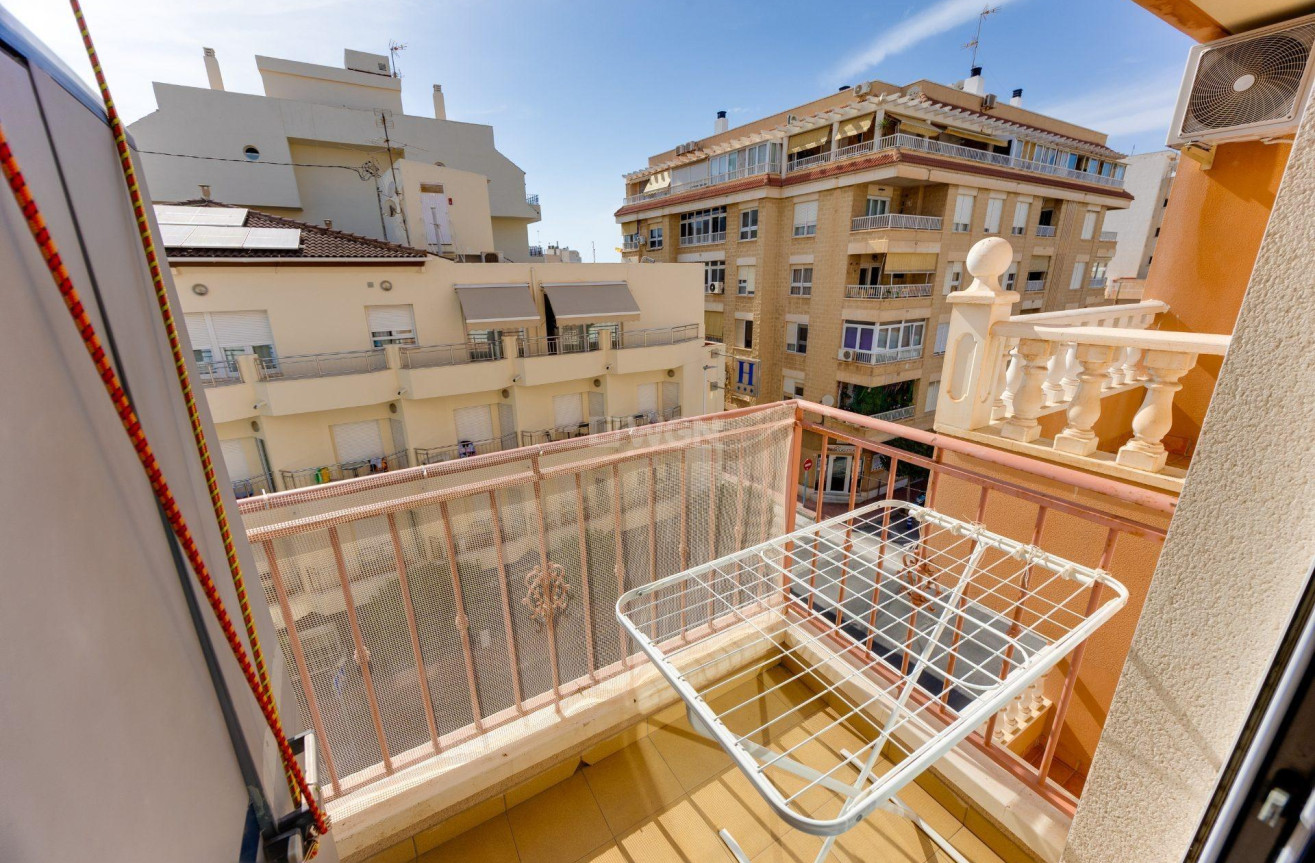 Reventa - Apartamento / piso - Torrevieja - PARQUE DE LAS NACIONES