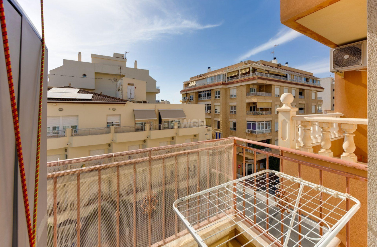 Reventa - Apartamento / piso - Torrevieja - PARQUE DE LAS NACIONES