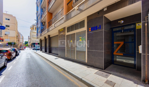 Reventa - Apartamento / piso - Torrevieja - PARQUE DE LAS NACIONES