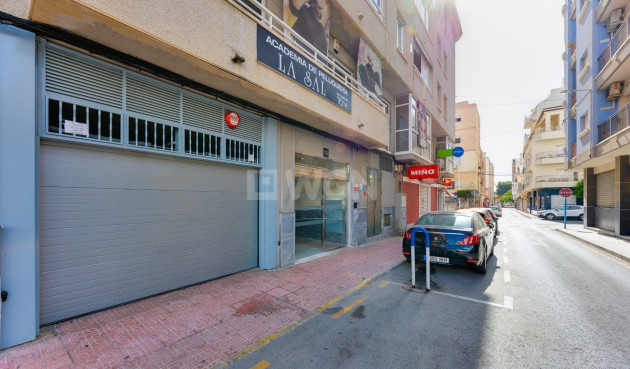 Reventa - Apartamento / piso - Torrevieja - PARQUE DE LAS NACIONES