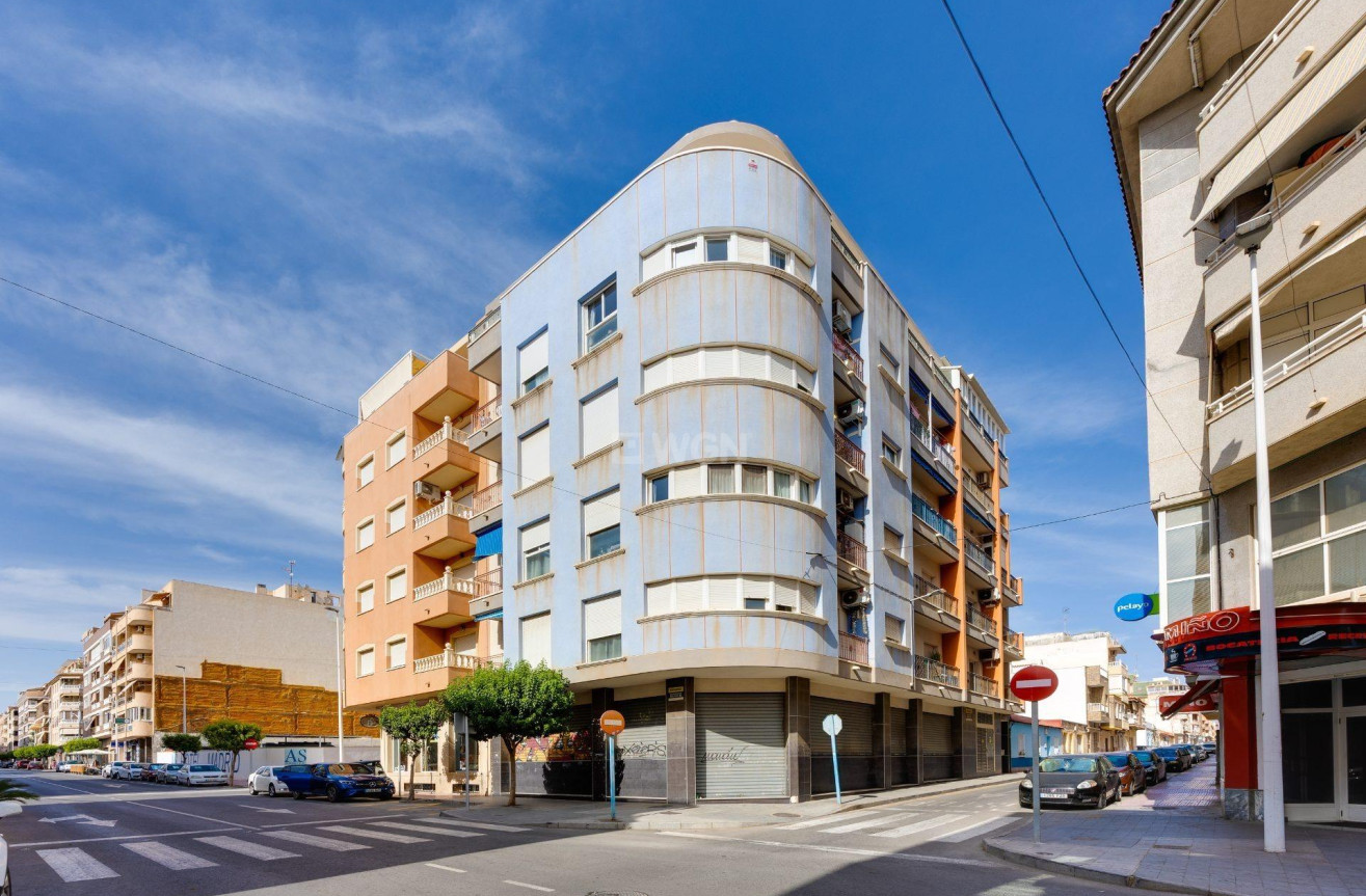 Reventa - Apartamento / piso - Torrevieja - PARQUE DE LAS NACIONES