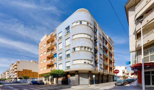 Reventa - Apartamento / piso - Torrevieja - PARQUE DE LAS NACIONES