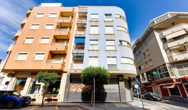 Reventa - Apartamento / piso - Torrevieja - PARQUE DE LAS NACIONES