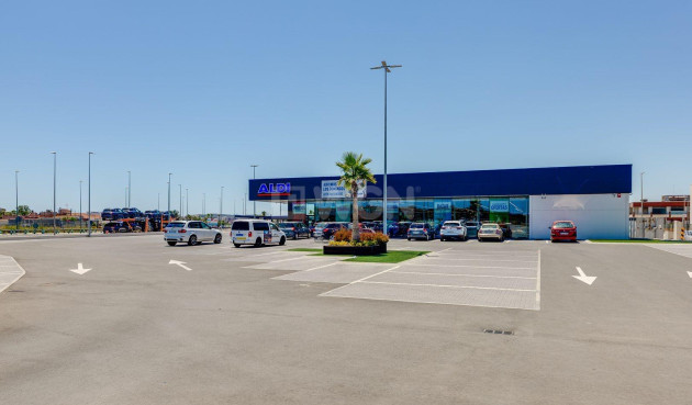 Odsprzedaż - Kamienica - San Fulgencio - La Marina