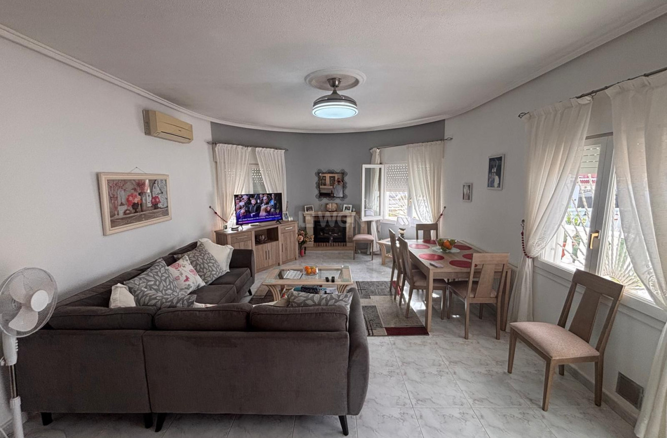 Reventa - Villa - Ciudad Quesada - Costa Blanca