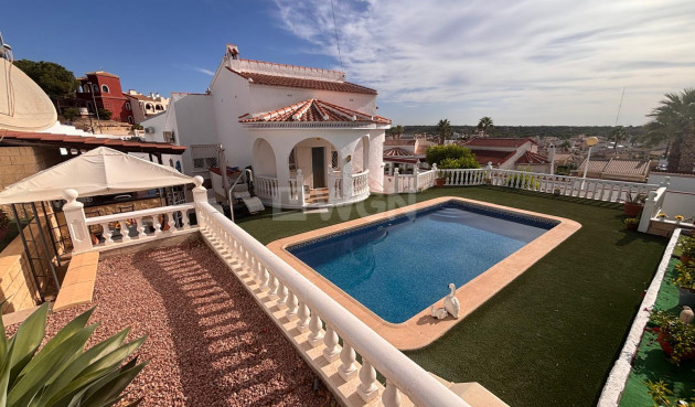 Reventa - Villa - Ciudad Quesada - Costa Blanca