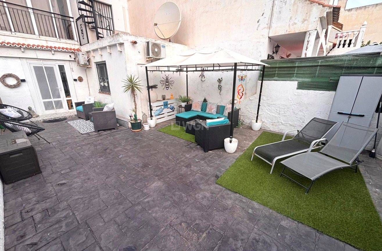 Reventa - Apartamento / piso - Urbanización El Chaparral