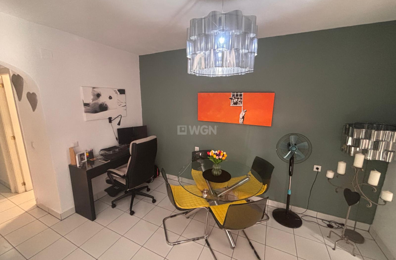 Reventa - Apartamento / piso - Urbanización El Chaparral