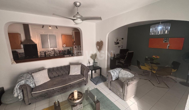 Reventa - Apartamento / piso - Urbanización El Chaparral