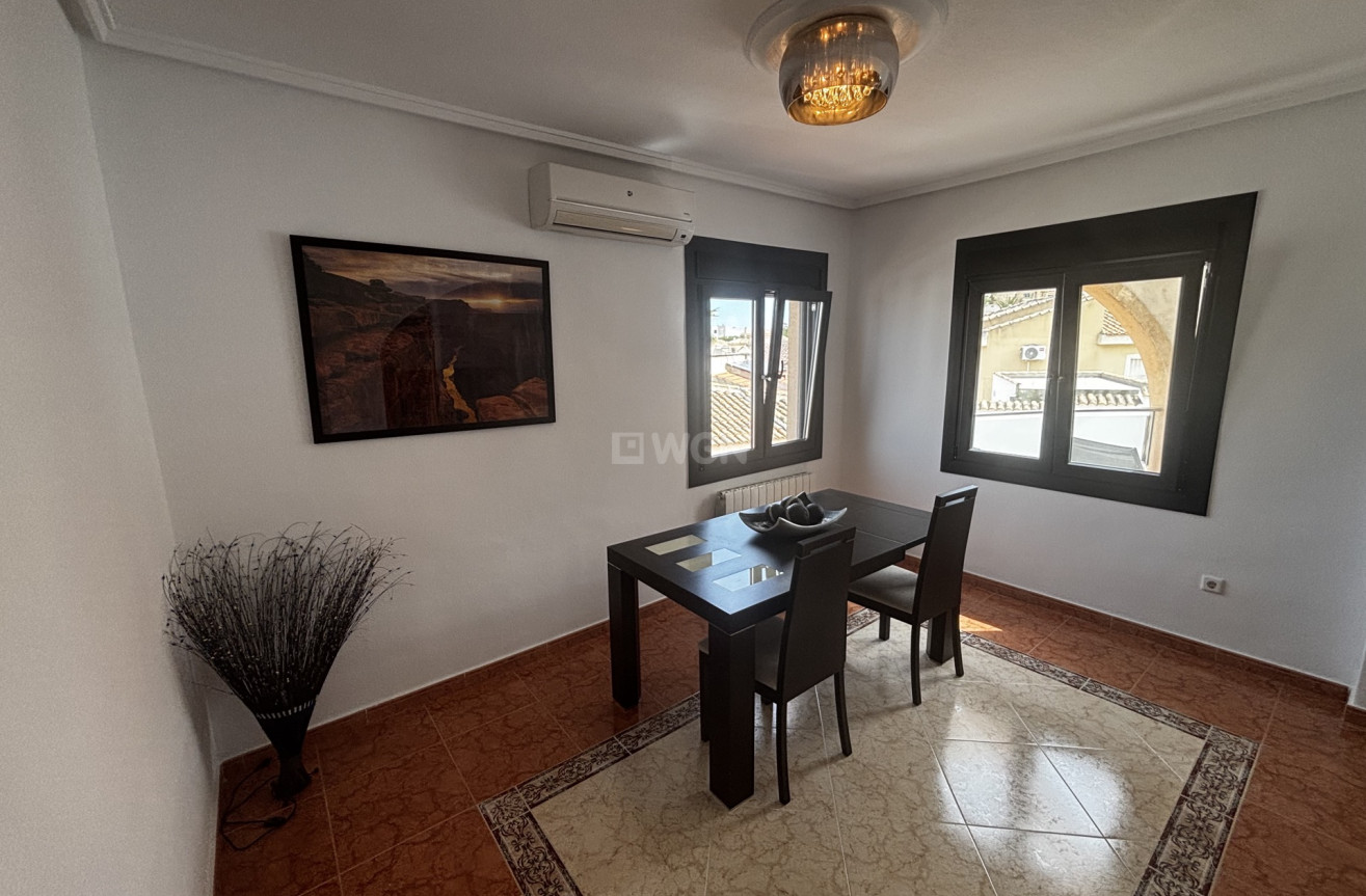 Odsprzedaż - Villa - Ciudad Quesada - Costa Blanca