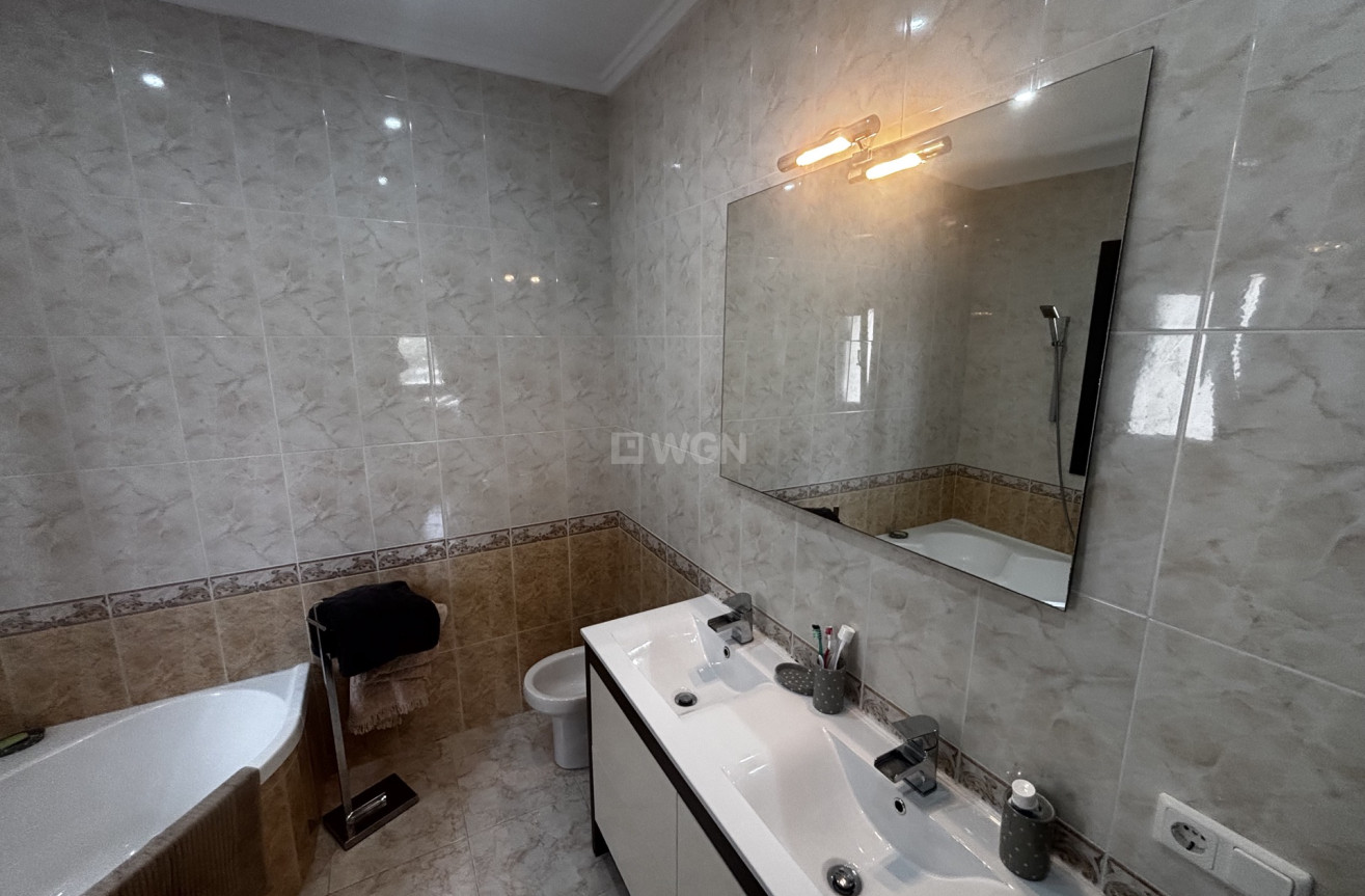 Odsprzedaż - Villa - Ciudad Quesada - Costa Blanca