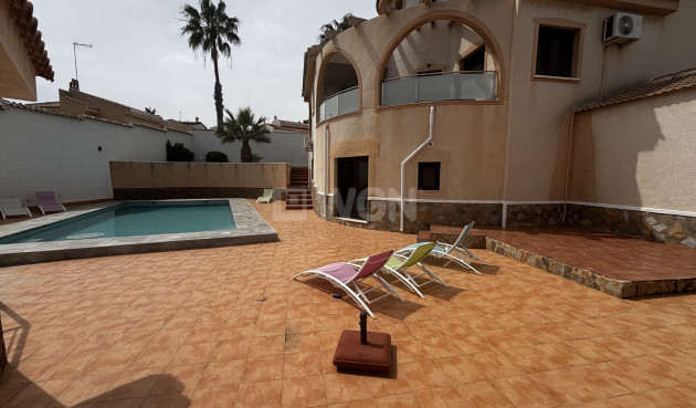 Odsprzedaż - Villa - Ciudad Quesada - Costa Blanca