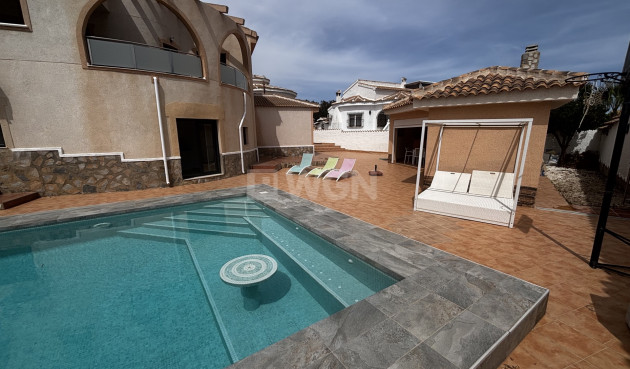 Odsprzedaż - Villa - Ciudad Quesada - Costa Blanca
