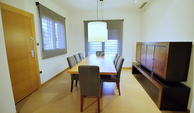 Odsprzedaż - Villa - Elche Pedanías - Peña las Águilas