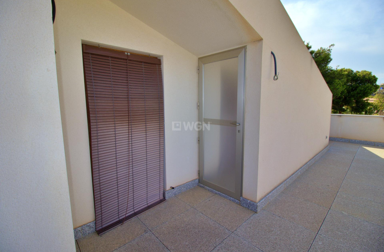 Odsprzedaż - Villa - Elche Pedanías - Peña las Águilas