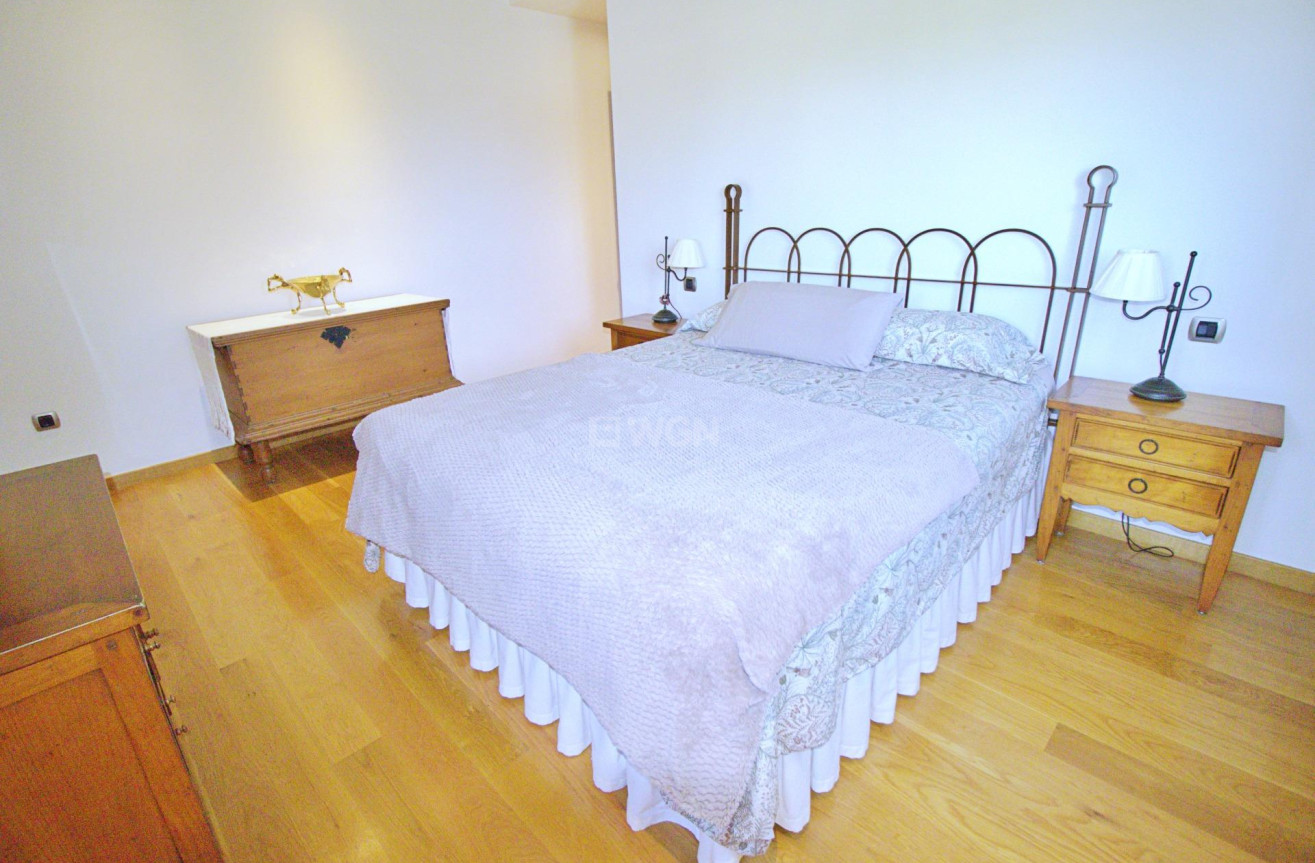 Odsprzedaż - Villa - Elche Pedanías - Peña las Águilas