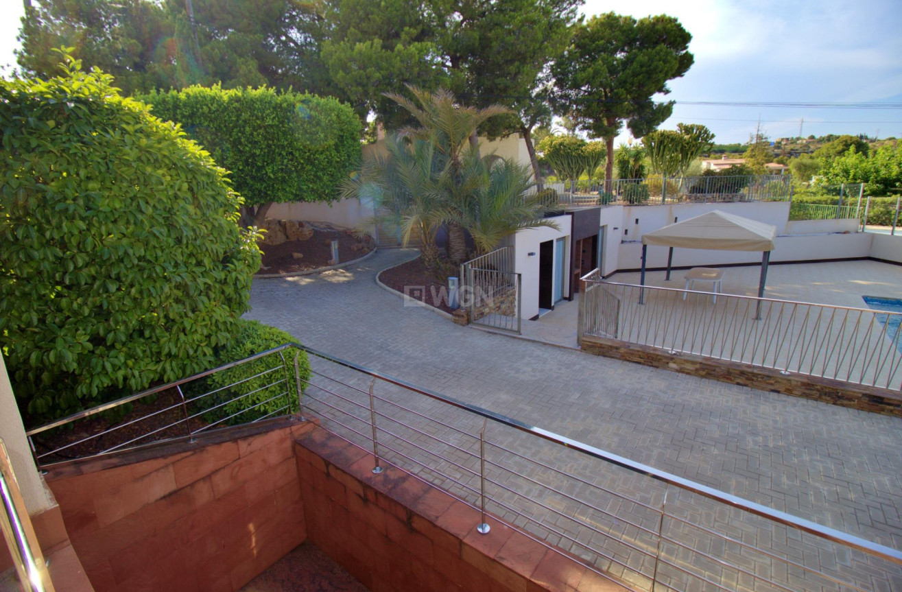 Odsprzedaż - Villa - Elche Pedanías - Peña las Águilas