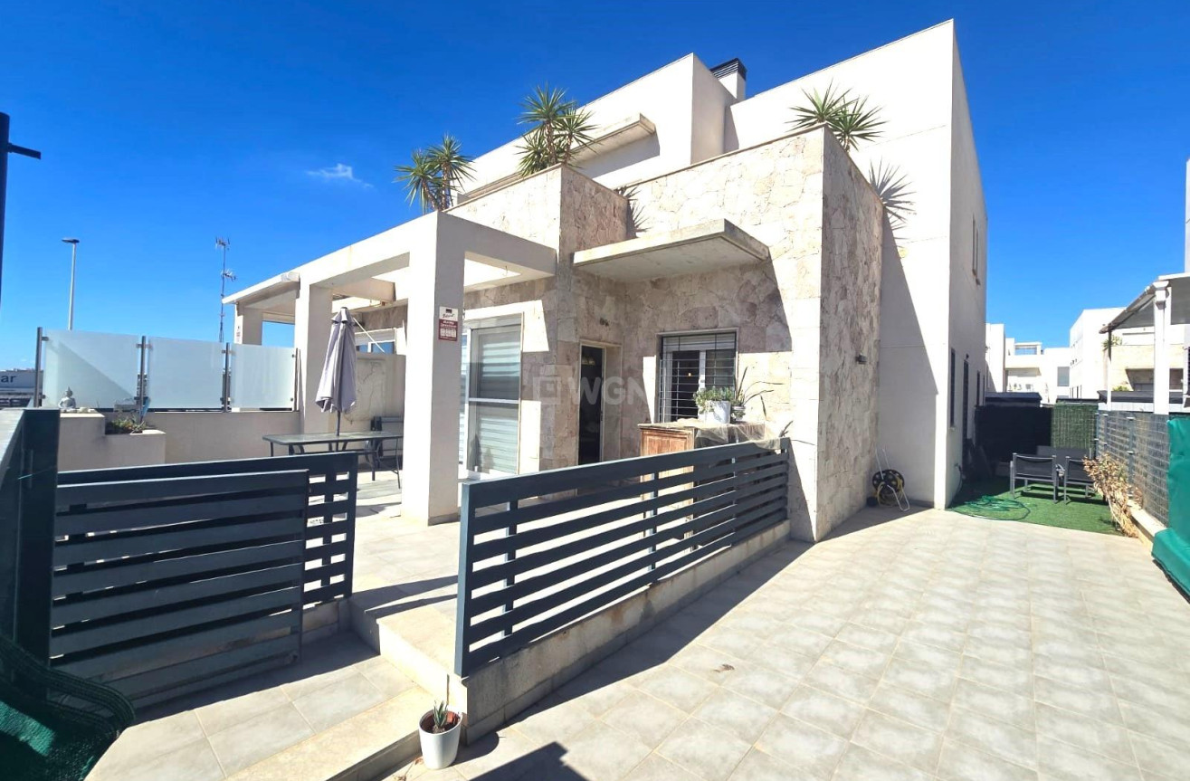 Odsprzedaż - Dupleks - Torrevieja - Sector 25