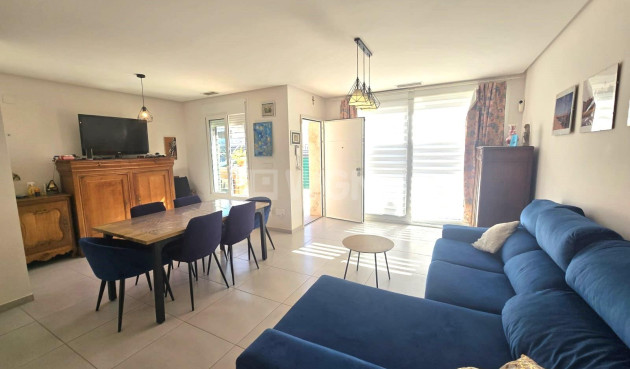 Odsprzedaż - Dupleks - Torrevieja - Sector 25