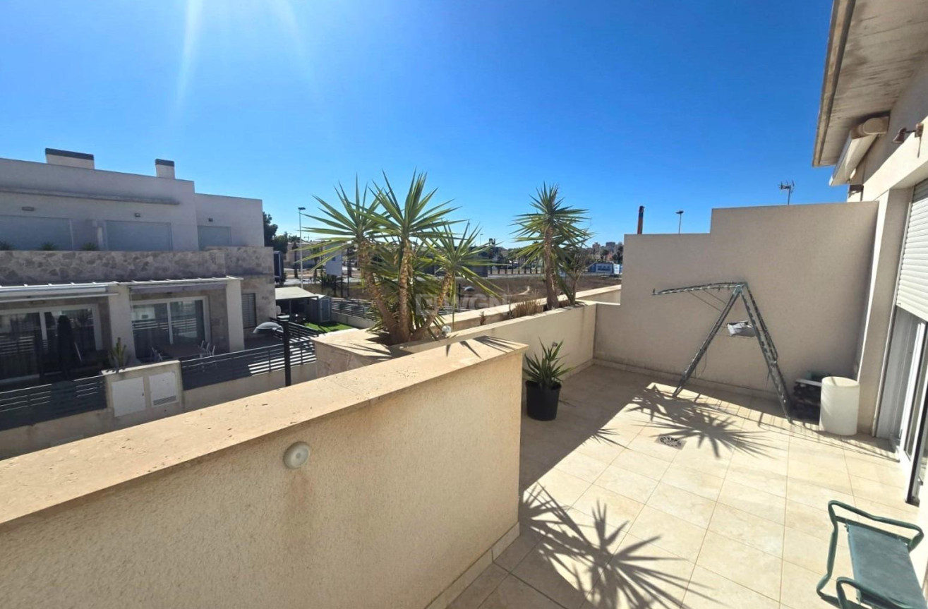 Odsprzedaż - Dupleks - Torrevieja - Sector 25