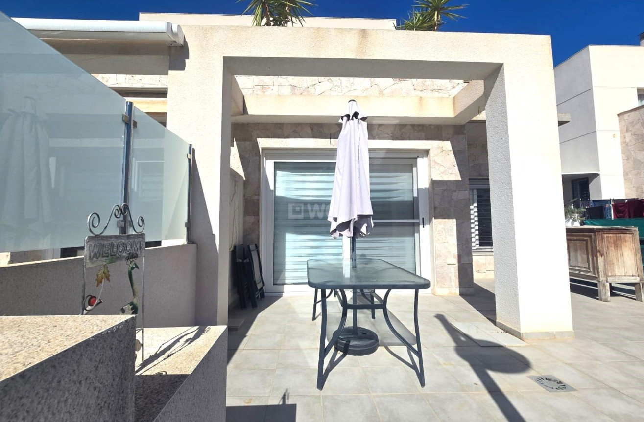 Odsprzedaż - Dupleks - Torrevieja - Sector 25
