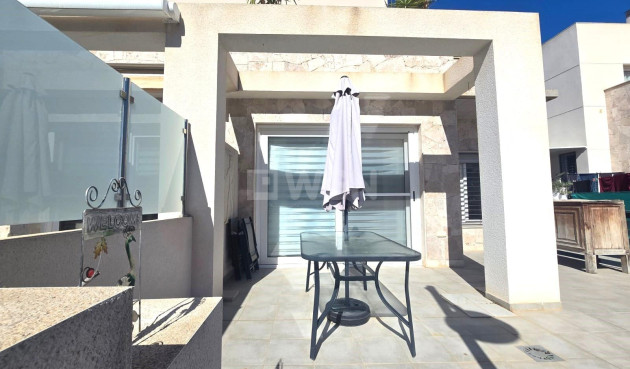 Odsprzedaż - Dupleks - Torrevieja - Sector 25