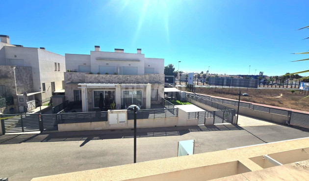 Odsprzedaż - Dupleks - Torrevieja - Sector 25