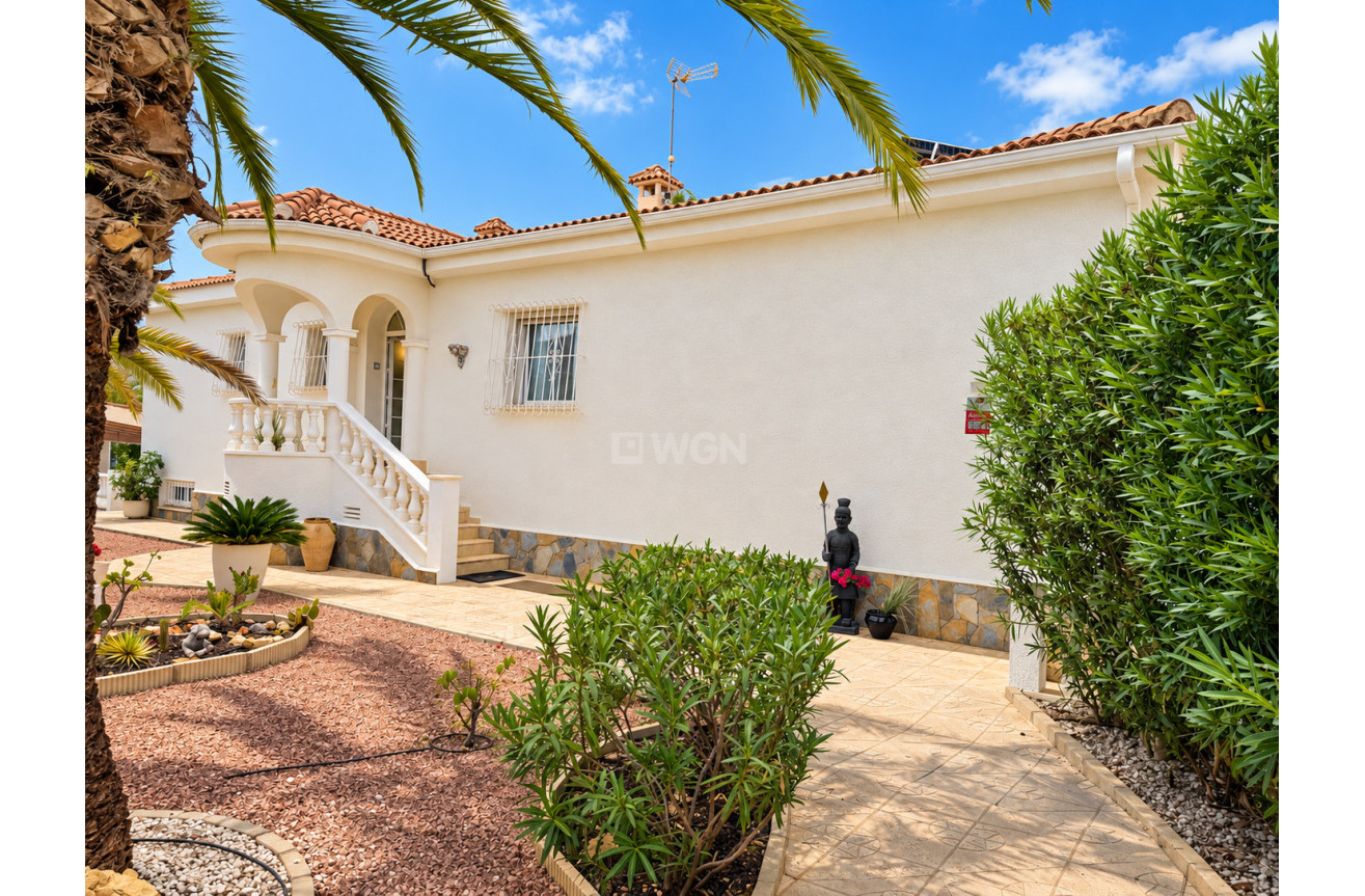 Odsprzedaż - Villa - Ciudad Quesada - Costa Blanca