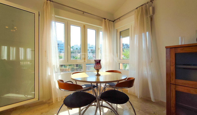 Resale - Villa - Villamartin - Costa Blanca