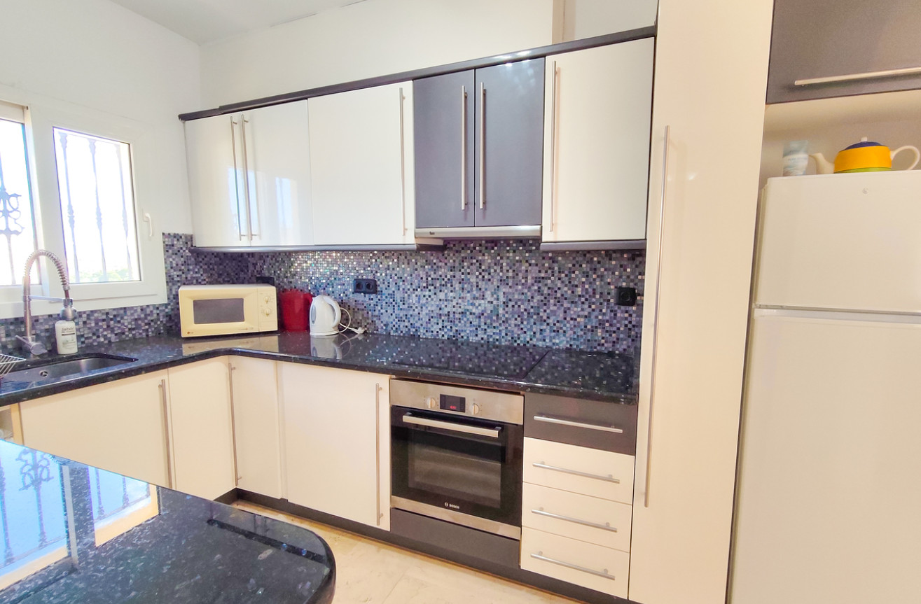 Resale - Villa - Villamartin - Costa Blanca