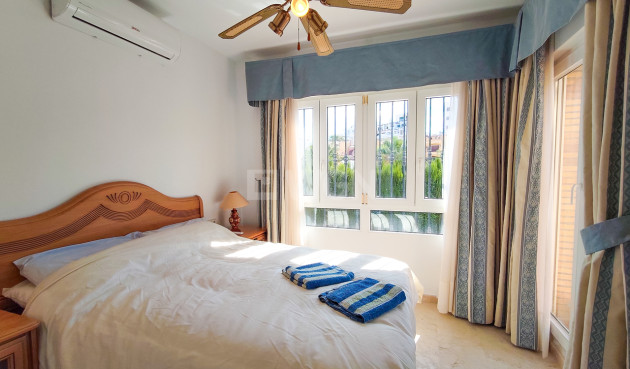 Resale - Villa - Villamartin - Costa Blanca