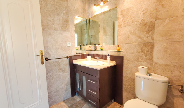 Resale - Villa - Villamartin - Costa Blanca