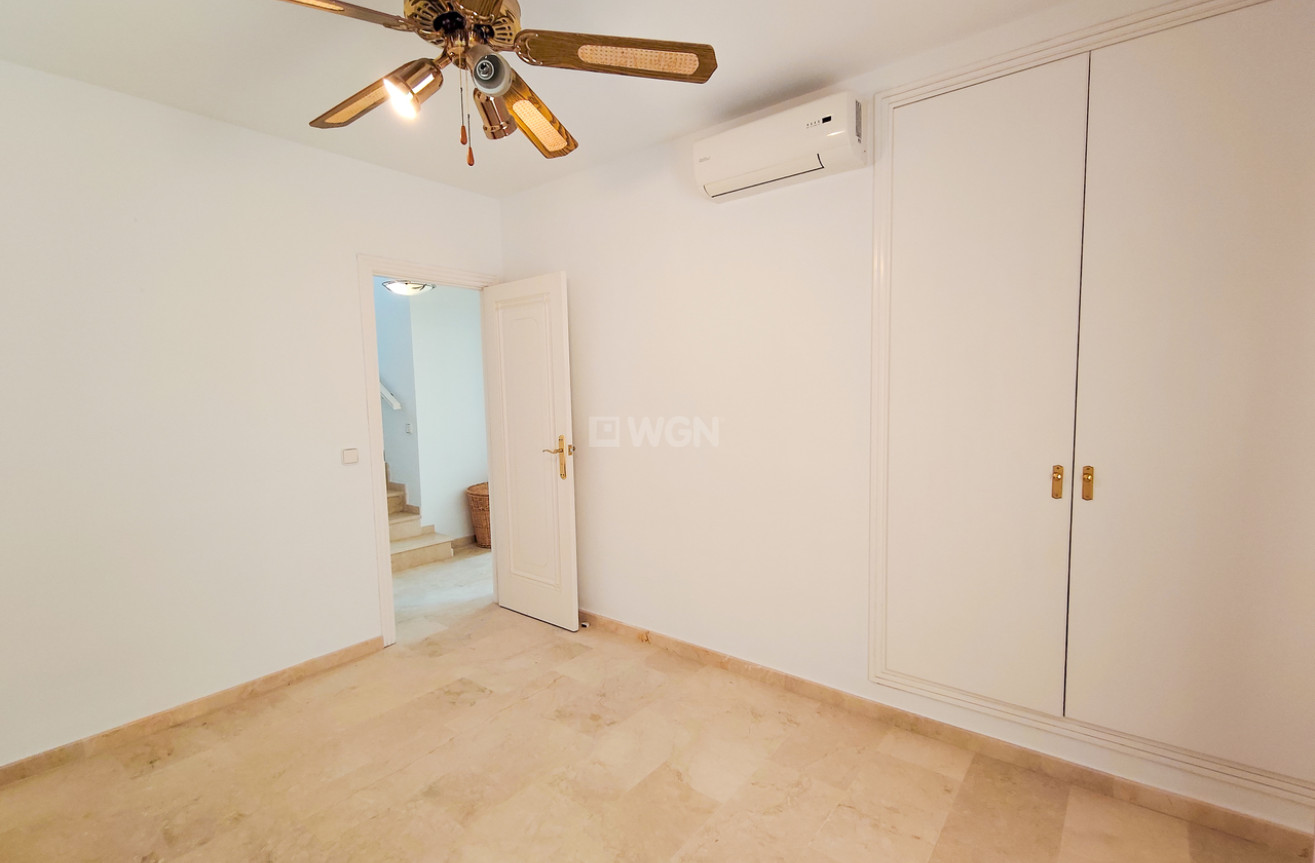 Resale - Villa - Villamartin - Costa Blanca