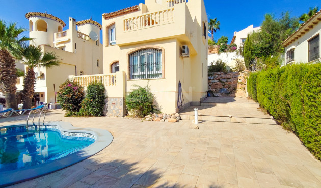 Resale - Villa - Villamartin - Costa Blanca
