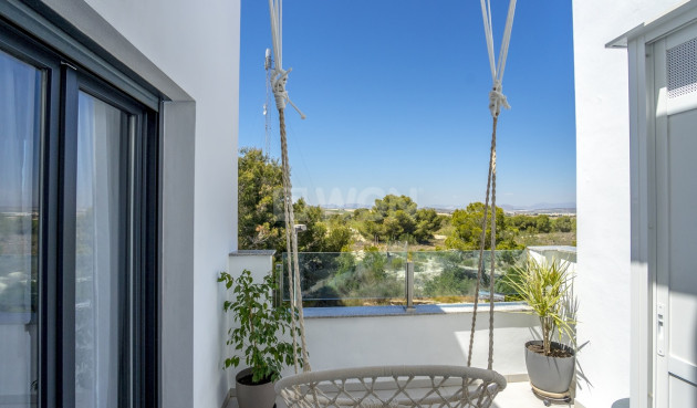 Odsprzedaż - Kamienica - Villamartin - Costa Blanca