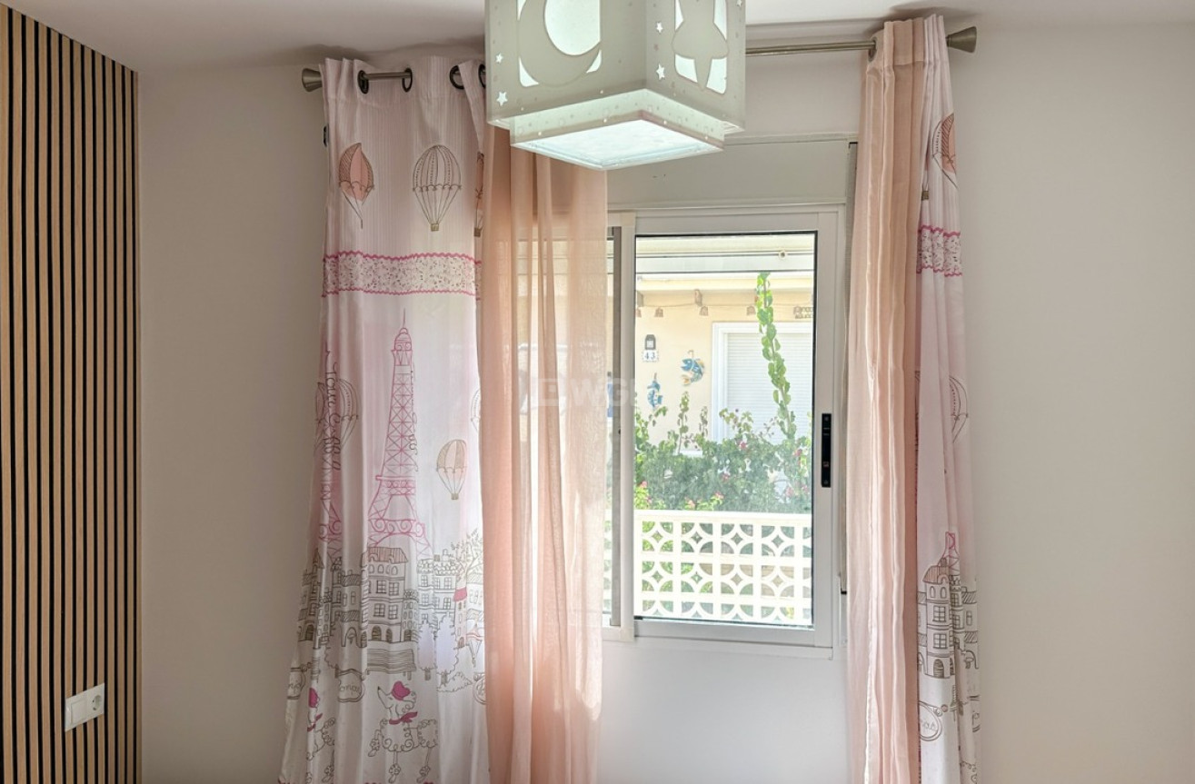 Resale - Villa - Villamartin - Costa Blanca