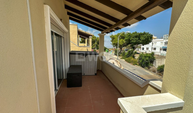 Resale - Villa - Villamartin - Costa Blanca